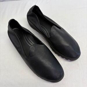 Black Slip-On Women's Comfort Loafers